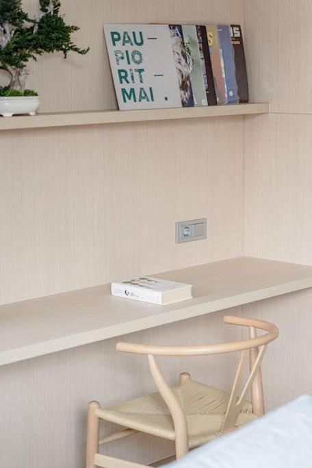 Апартаменты Cozy Japanese Oasis With Balcony, Gramophone, Netflix Вильнюс Экстерьер фото